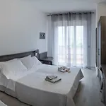 Konukevi Il Mare Di Giulia 4*