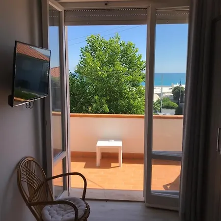 Il Mare Di Giulia Gasthuis