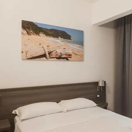 Il Mare Di Giulio בית הארחה 3*