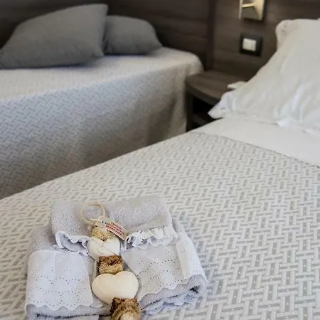 Gasthuis Il Mare Di Giulia 4*