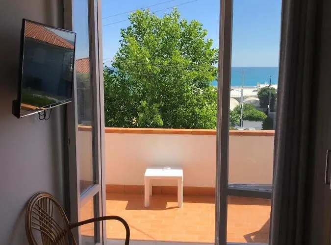 Il Mare Di Giulia Pensionat