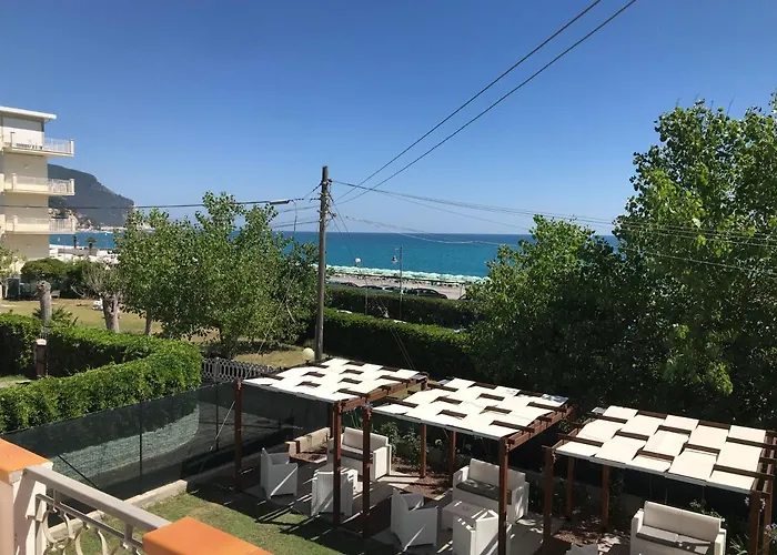 Il Mare Di Giulia Pensionat
